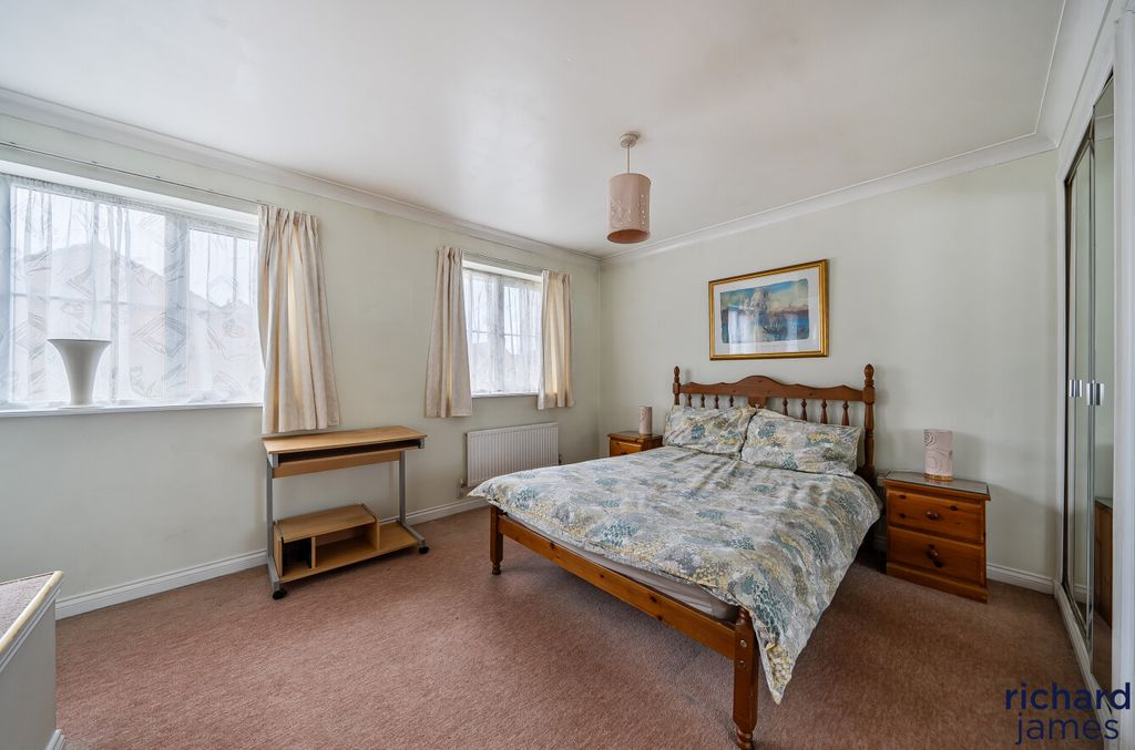 Additional image 7 of 4 bed detached house for saleDartmoor Close, Rushey Platt, Swindon SN5