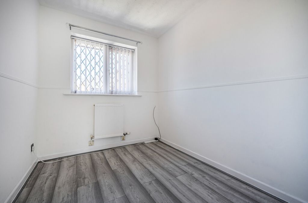 Additional image 15 of 3 bed link detached house for saleWinchcombe Close, The Prinnels, Swindon SN5