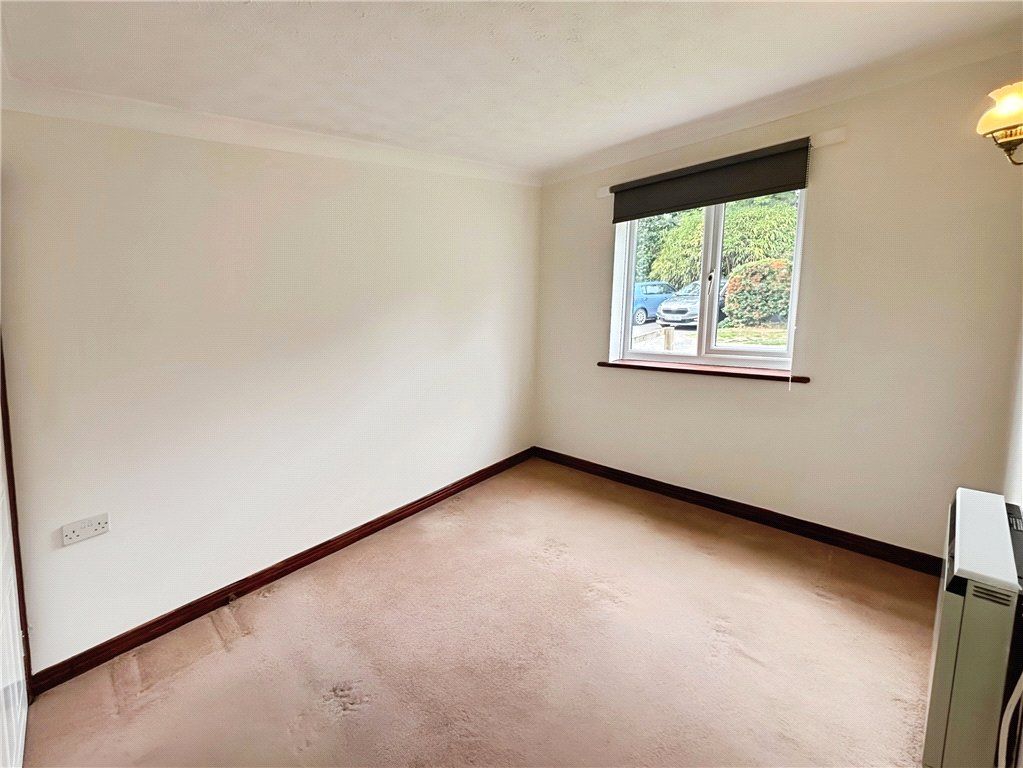 Additional image 5 of 1 bed flat for saleKingsmead, Lower Common Road, West Wellow, Romsey SO51