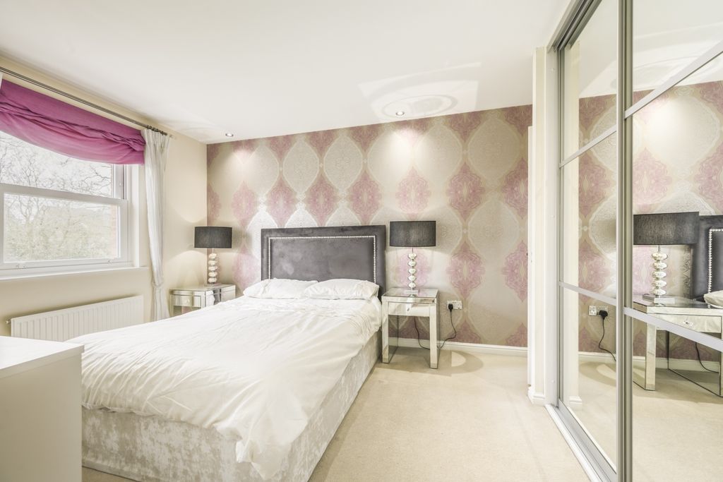 Additional image 18 of 5 bed detached house for saleEast Wichel Way, Swindon SN1