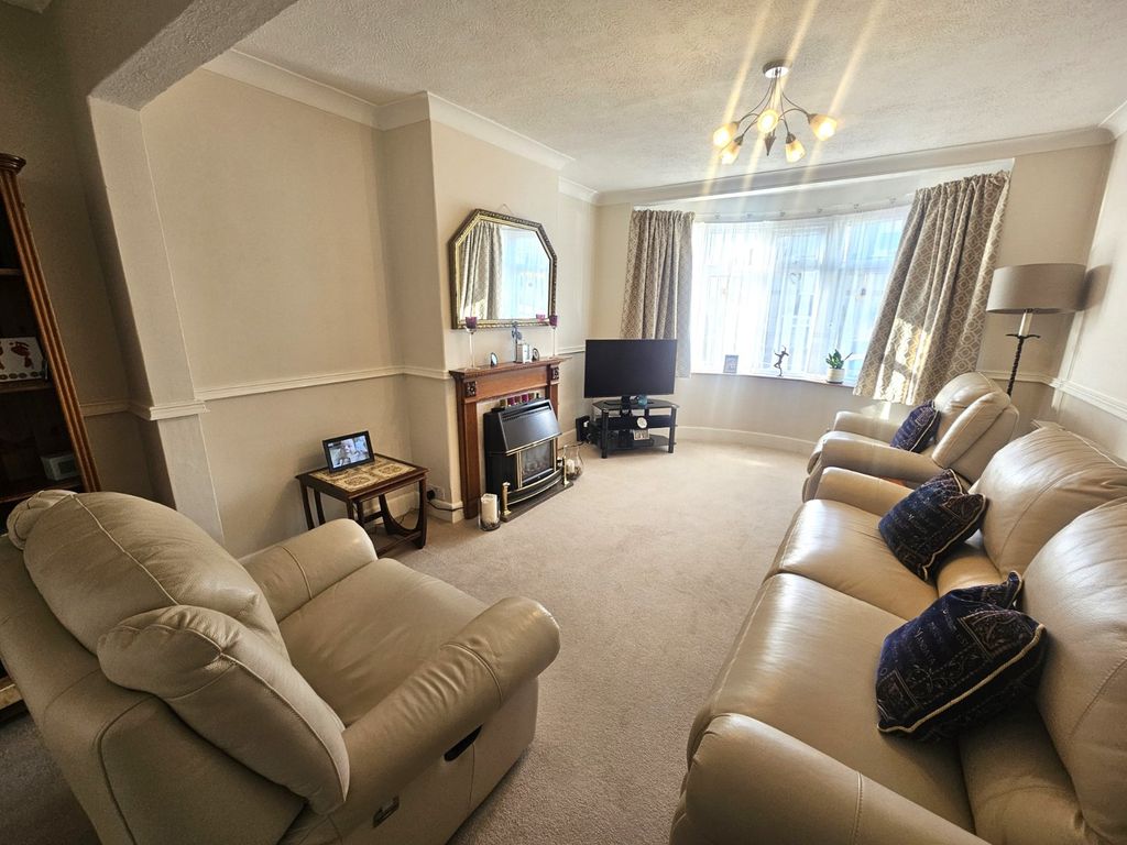 Additional image 3 of 4 bed semi-detached house for saleSt. Francis Road, Salisbury, Wiltshire SP1