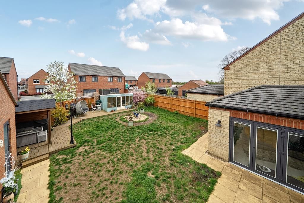 Additional image 22 of 5 bed detached house for saleAki Court, Blunsdon SN26