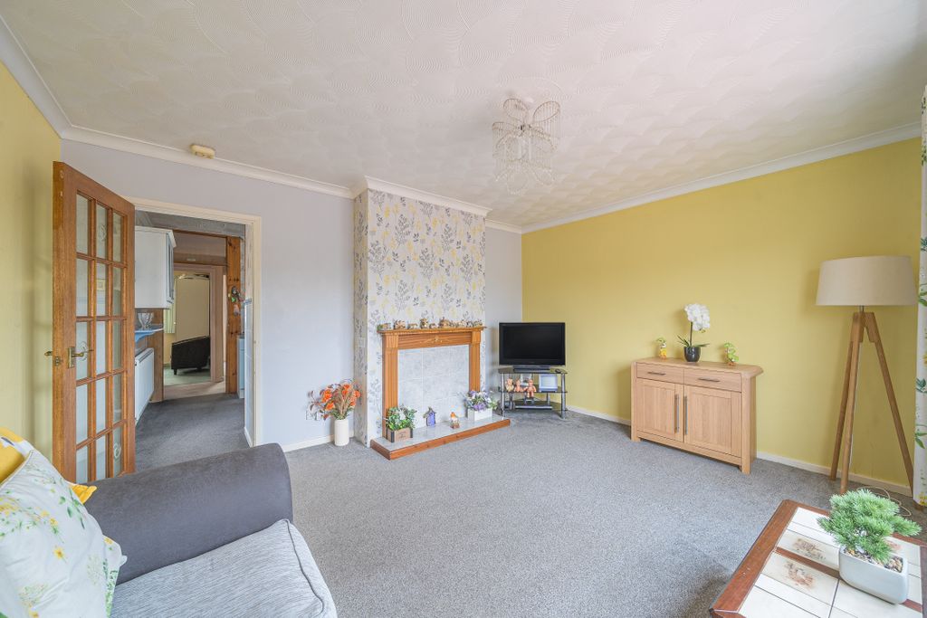 Additional image 5 of 3 bed semi-detached house for saleAvonmead, Haydon Wick, Swindon SN25
