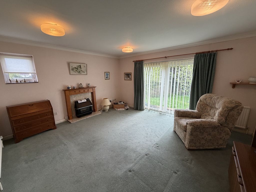 Additional image 5 of 2 bed detached bungalow for saleTollgate Road, Salisbury SP1