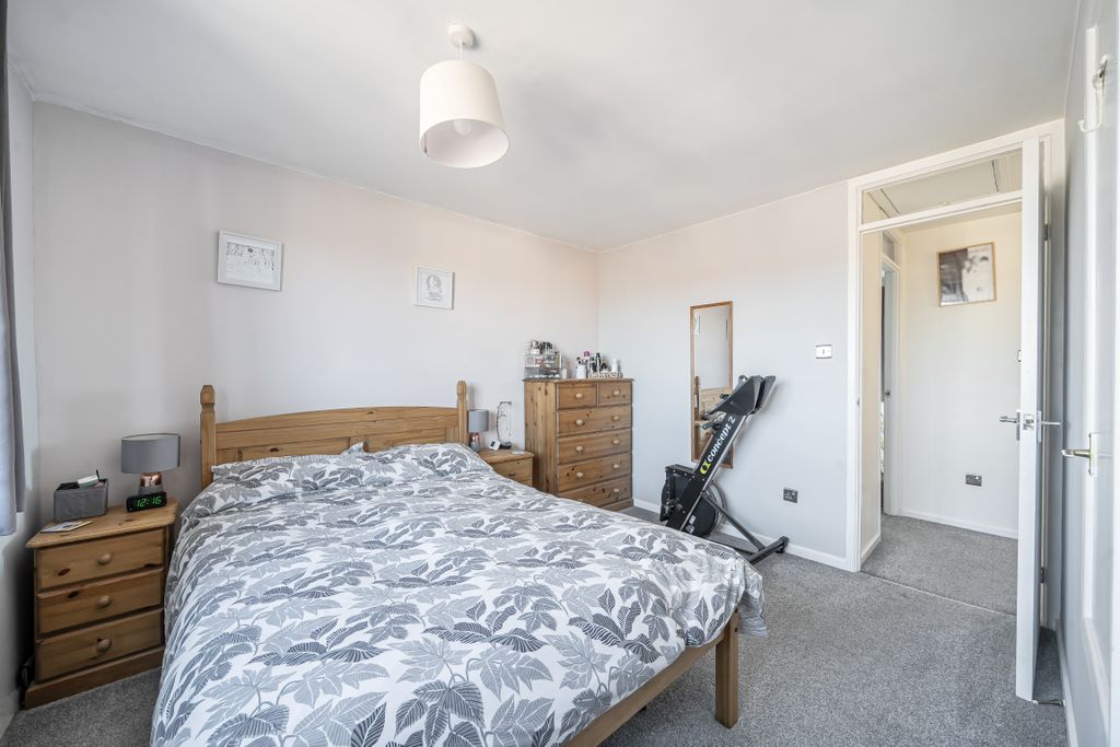 Additional image 5 of 2 bed end terrace house for saleRamsthorn Close, Woodhall Park, Swindon SN2