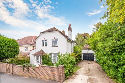 Windmill Lane, Epsom KT17