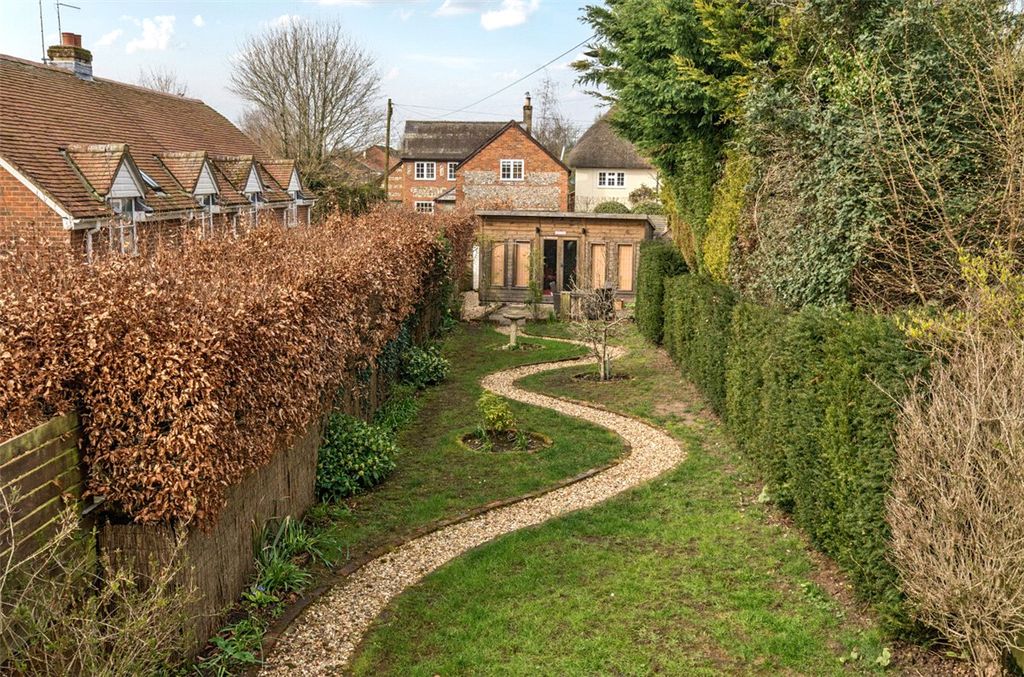 Additional image 6 of 2 bed end terrace house for saleDyers Yard, Ramsbury, Marlborough, Wiltshire SN8