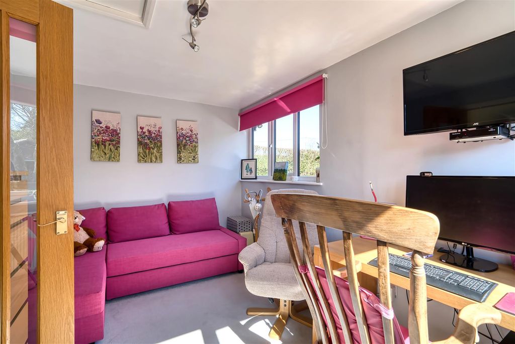 Additional image 9 of 3 bed detached house for saleThe Dene, Hindon, Salisbury SP3