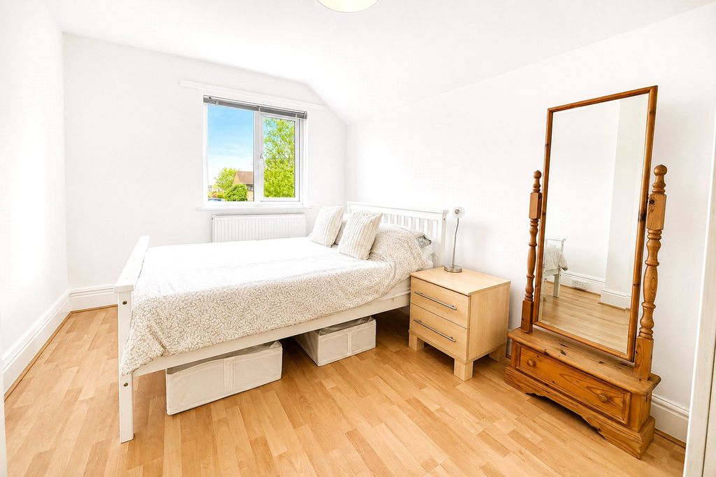 Additional image 6 of 3 bed semi-detached house for saleStation Road, Westbury BA13