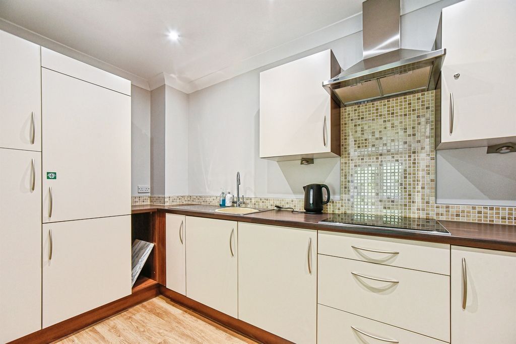 Additional image 2 of 2 bed flat for saleKingsdown Road, South Marston, Swindon SN3