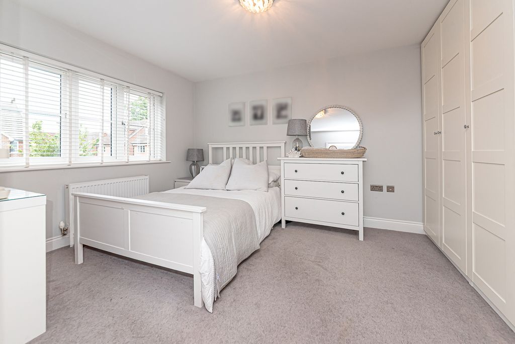 Additional image 6 of 3 bed terraced house for sale3 Ballin Gardens, New Road, Ascot, Berkshire SL5