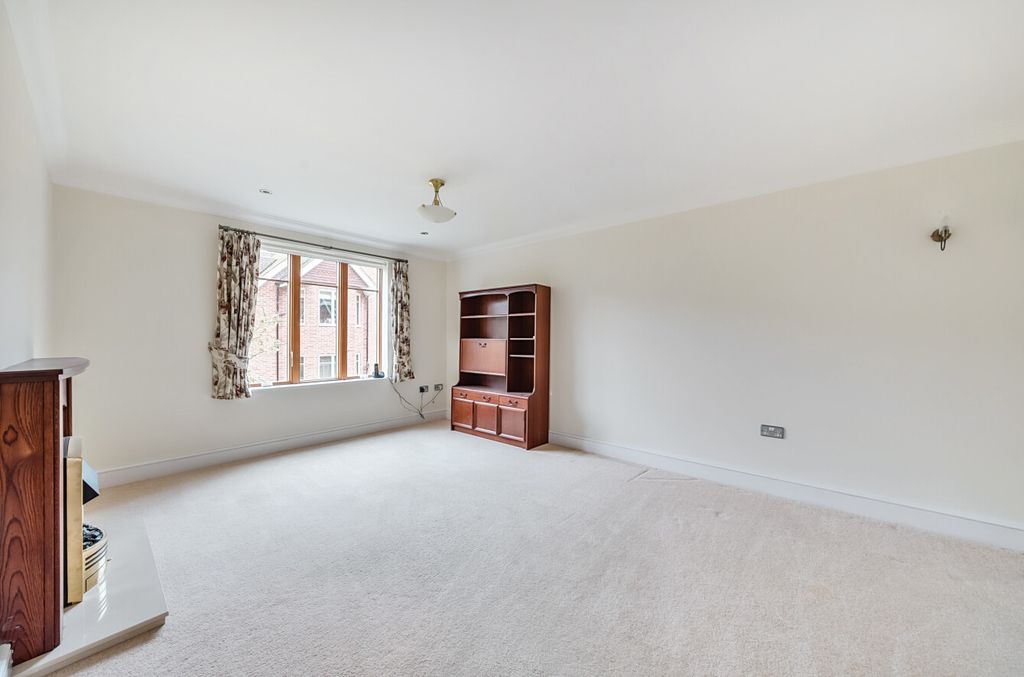 Additional image 4 of 2 bed flat for saleSalisbury Road, Sherfield English, Romsey, Hampshire SO51