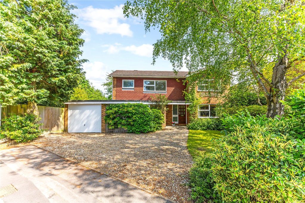 4 bed detached house for saleRhododendron Walk, Ascot, Berkshire SL5
