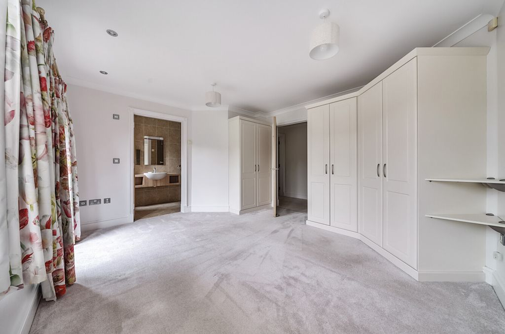 Additional image 10 of 2 bed flat for saleSalisbury Road, Sherfield English, Romsey, Hampshire SO51