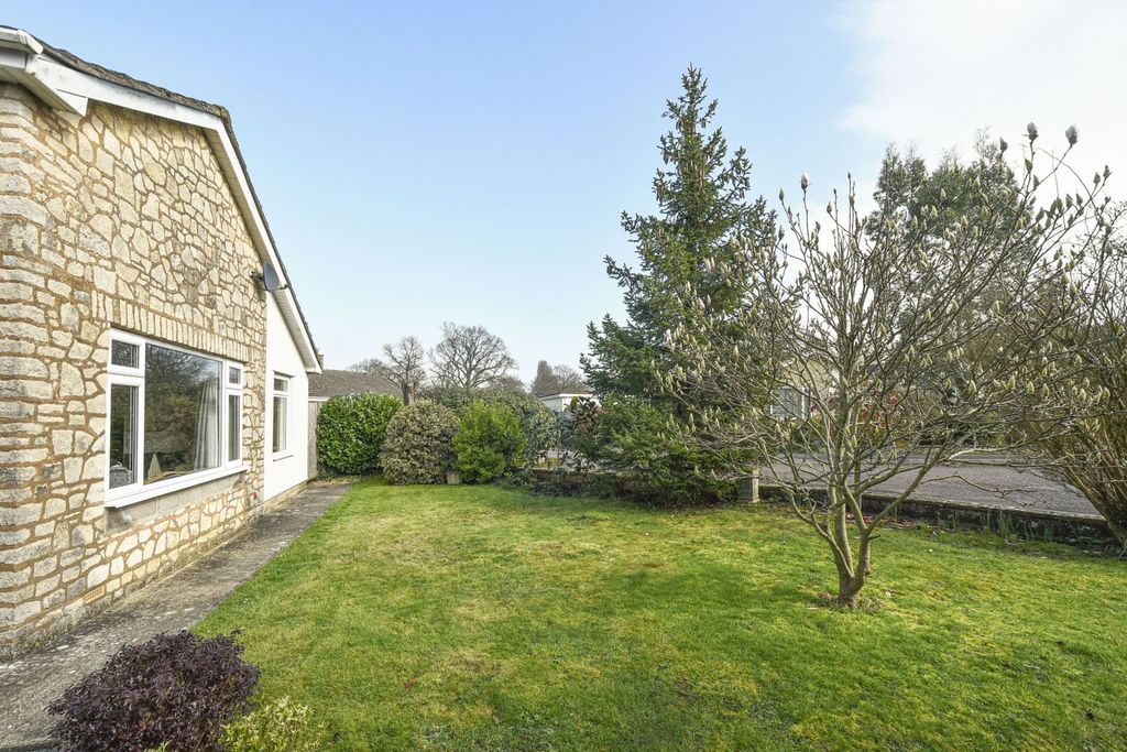 Additional image 26 of 4 bed detached bungalow for saleMoors Close - Kington Langley, Chippenham SN15