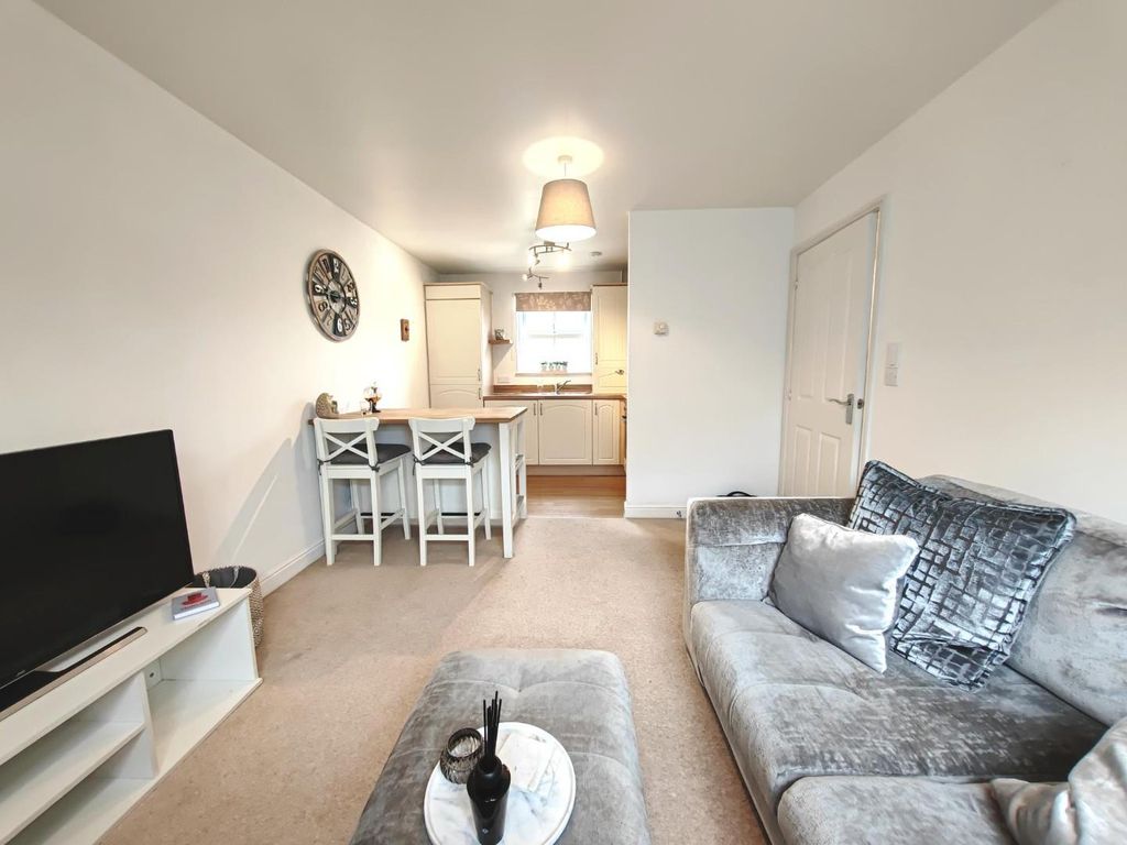 Additional image 4 of 1 bed flat for saleBullfinch Rise, Bracknell RG12