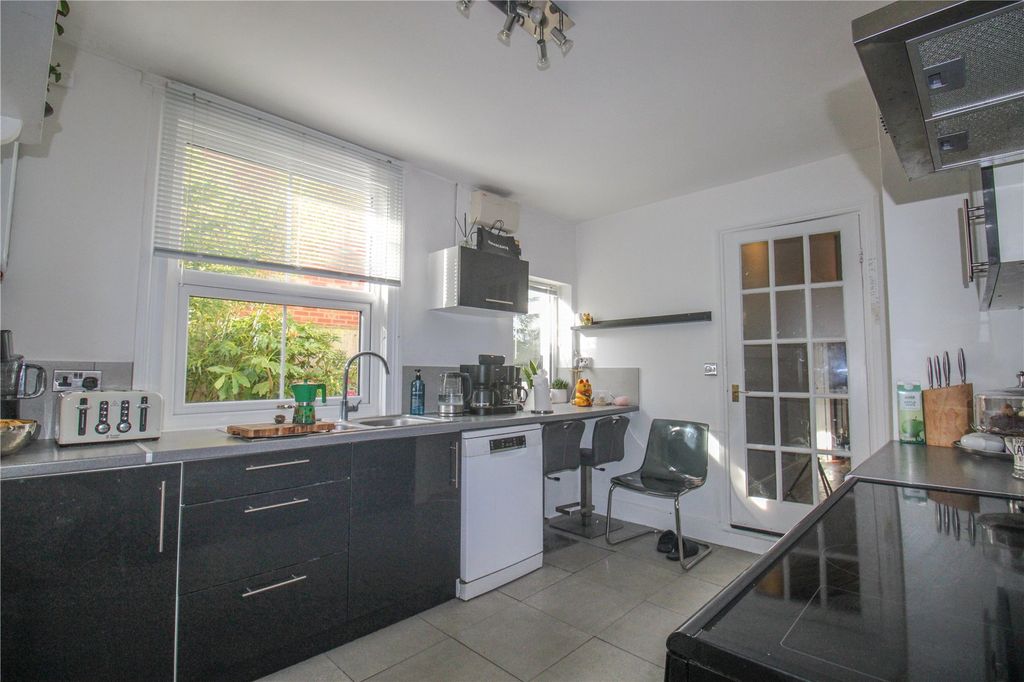 Additional image 3 of 4 bed semi-detached house for saleEastbourne Road, Trowbridge BA14