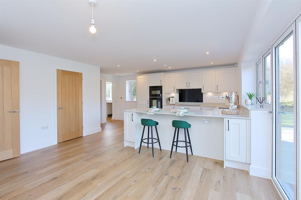 Additional image 4 of 4 bed detached house for saleWitt Road, Winterslow, Salisbury SP5