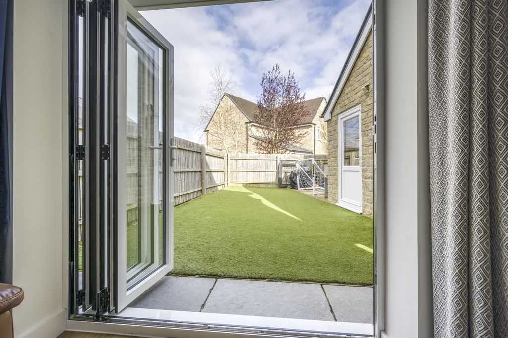 Additional image 13 of 3 bed semi-detached house for saleSnell Avenue, Malmesbury, Wiltshire SN16