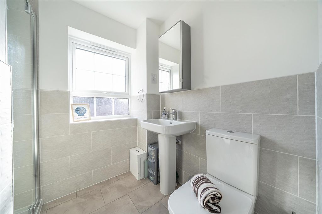 Additional image 18 of 4 bed detached house for saleBothwell Close, Chippenham SN15