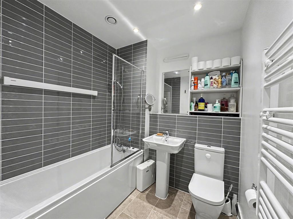 Additional image 11 of 2 bed flat for saleMulberry Way, Bath BA2
