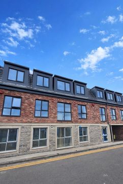 Gloucester Road North, Filton BS34