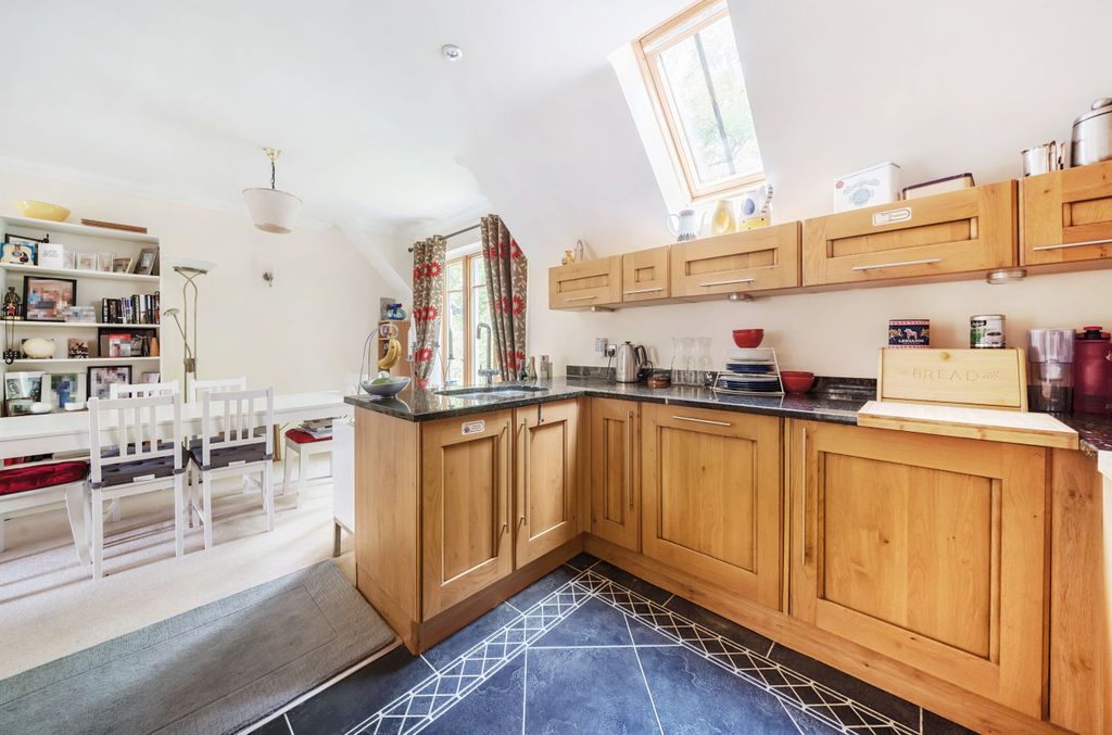 Additional image 9 of 2 bed flat for saleSalisbury Road, Sherfield English, Romsey, Hampshire SO51