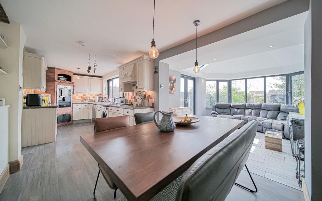 Additional image 2 of 4 bed semi-detached house for saleDunch Lane, Melksham SN12