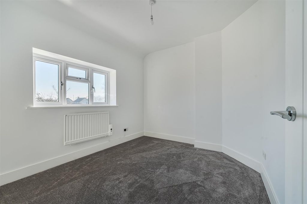 Additional image 12 of 3 bed semi-detached house for saleOrchard Leaze, Christian Malford, Chippenham SN15