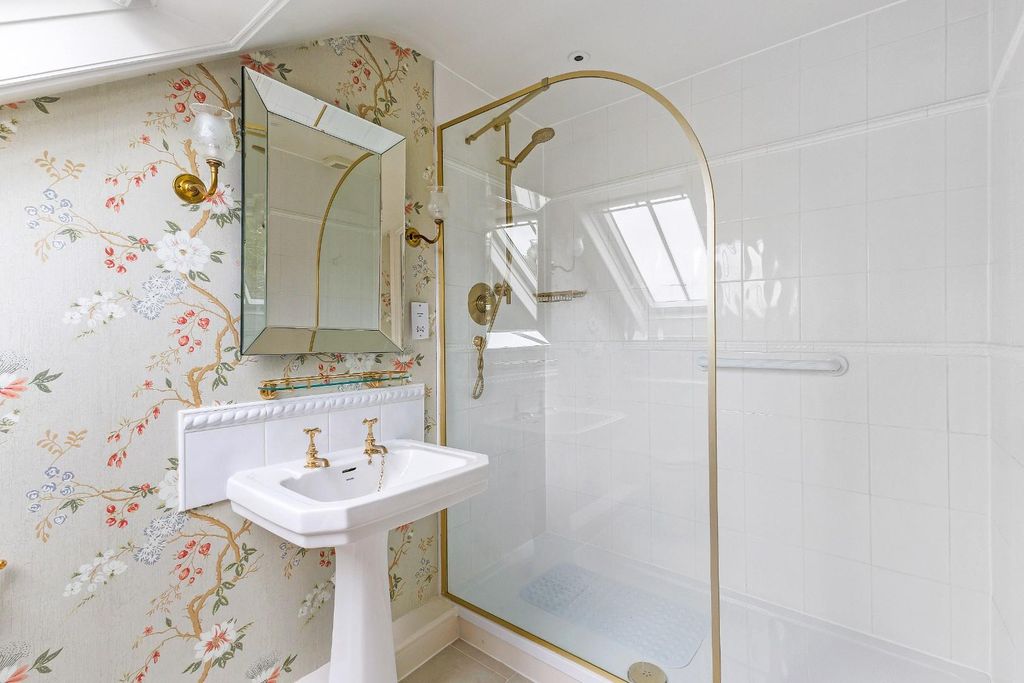 Additional image 13 of 4 bed semi-detached house for saleStratford Sub Castle, Salisbury SP4