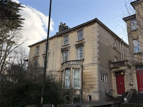 Cotham Grove, Tff, Top Floor Flat, Cotham, Bristol BS6