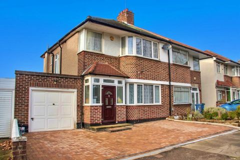 Alexandra Avenue, Harrow HA2