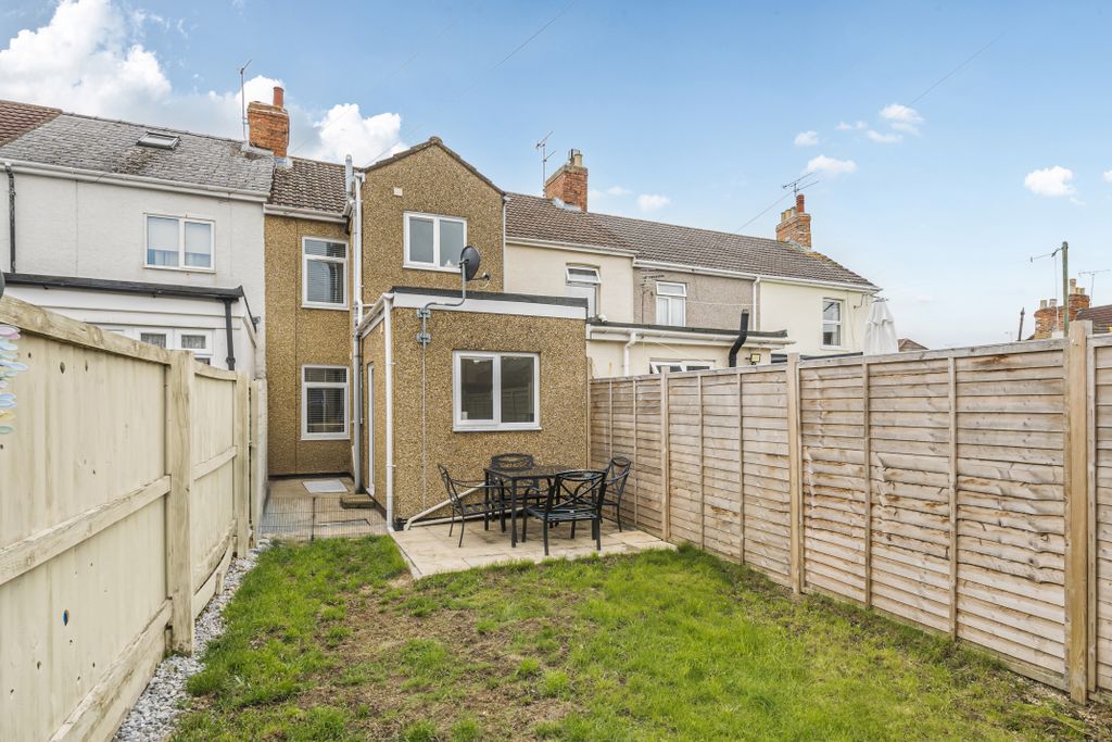 Additional image 14 of 2 bed terraced house for saleFord Street, Kingshill, Swindon SN1
