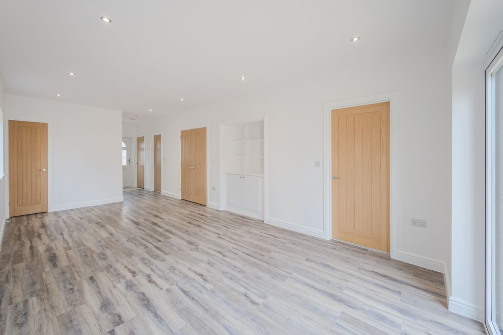 Additional image 5 of 2 bed semi-detached bungalow for saleKingsdown Retirement Village, Kingsdown Road, Swindon SN3