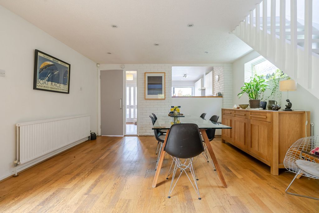 Additional image 4 of 5 bed detached house for saleBeaufort Gardens, Ascot SL5