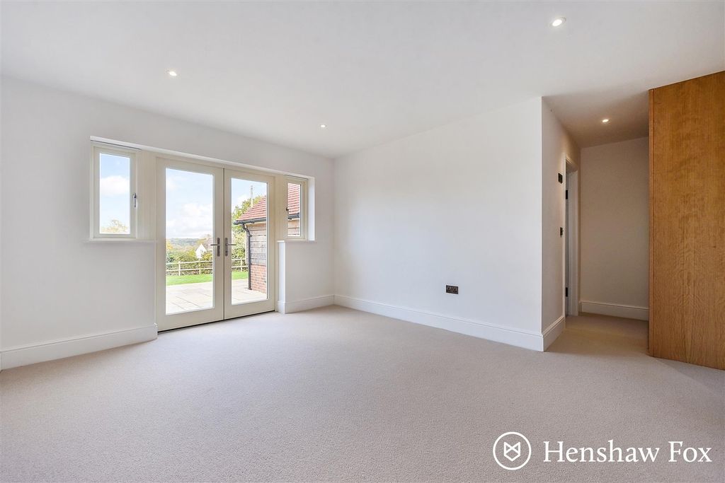 Additional image 14 of 4 bed detached house for saleThe Common, Woodgreen, Fordingbridge SP6