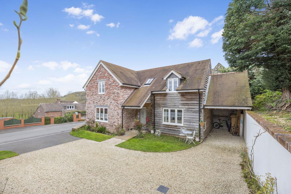 2 bed property for saleSwallowcliffe, Salisbury SP3
