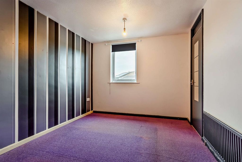 Additional image 8 of 3 bed terraced house for saleStamford Close, Toothill SN5