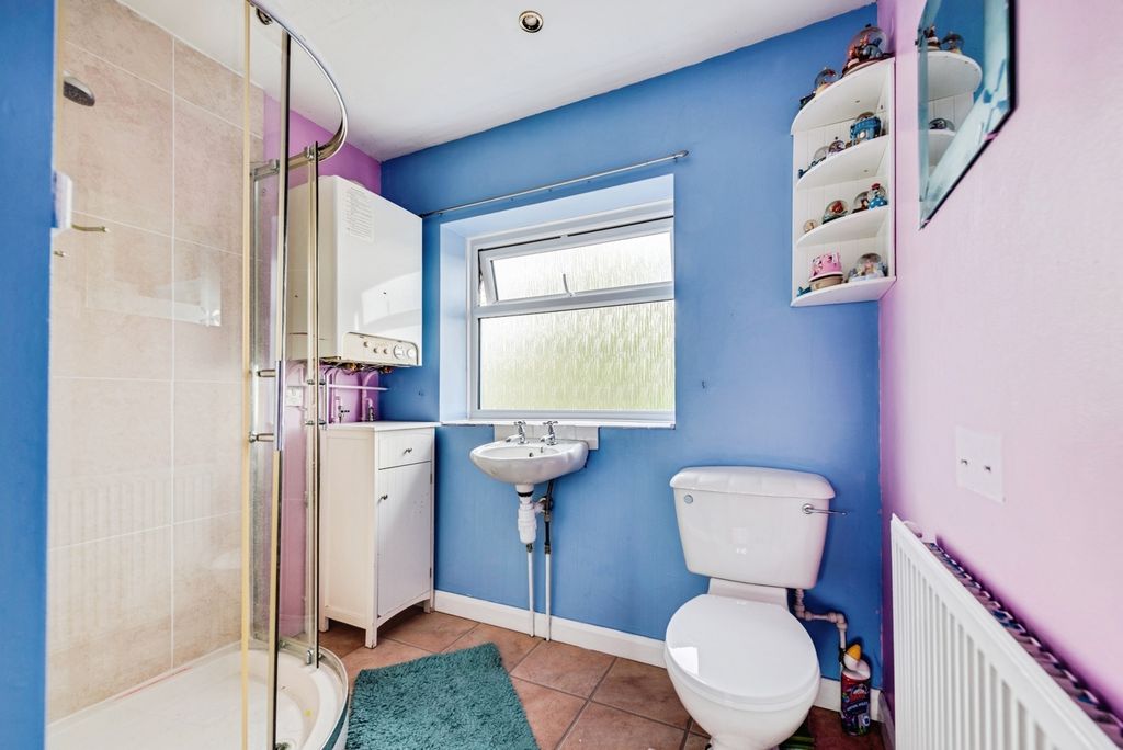 Additional image 11 of 4 bed semi-detached house for saleCollett Avenue, Swindon, Wiltshire SN2