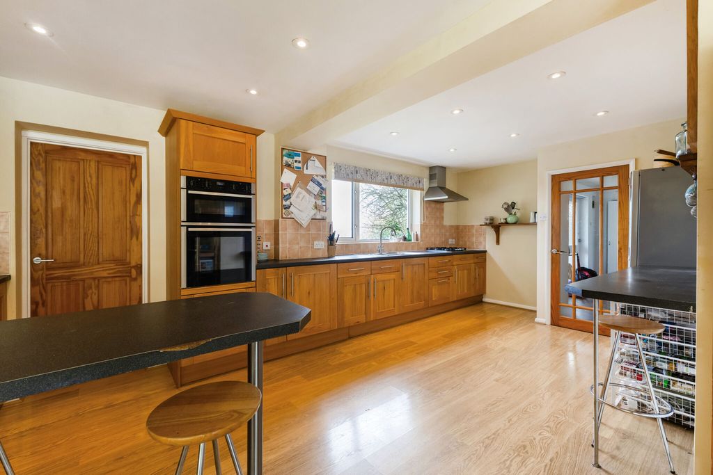 Additional image 2 of 4 bed detached house for saleWest Manton, Marlborough SN8
