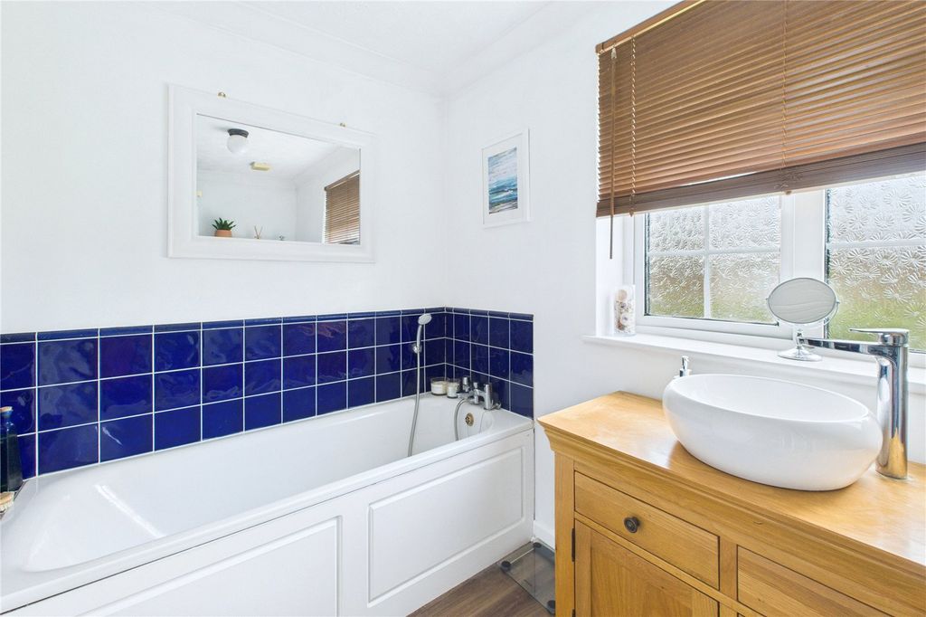 Additional image 10 of 5 bed detached house for salePaddock Close, Haydon Wick, Swindon SN25