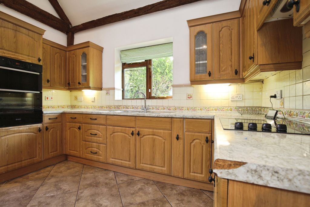 Additional image 7 of 2 bed detached house for saleBeechfield, Salisbury SP4