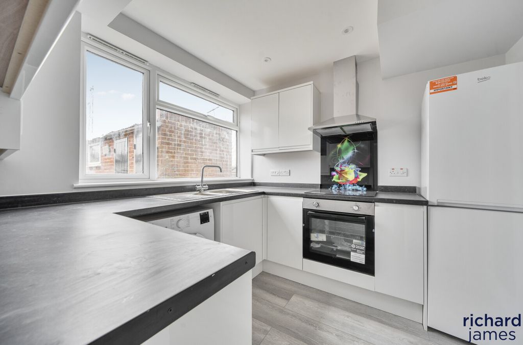 Additional image 5 of 3 bed terraced house for salePenhill Drive, Penhill, Swindon SN2