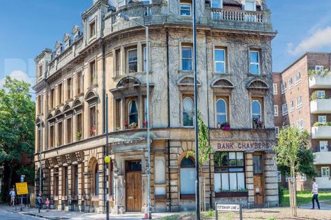 Bank Chambers, Crouch End N8