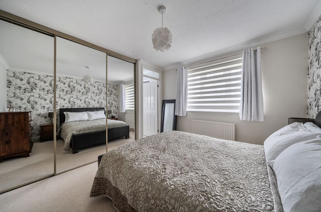 Additional image 12 of 4 bed detached house for saleDelamere Drive, Stratton St Margaret, Swindon SN3