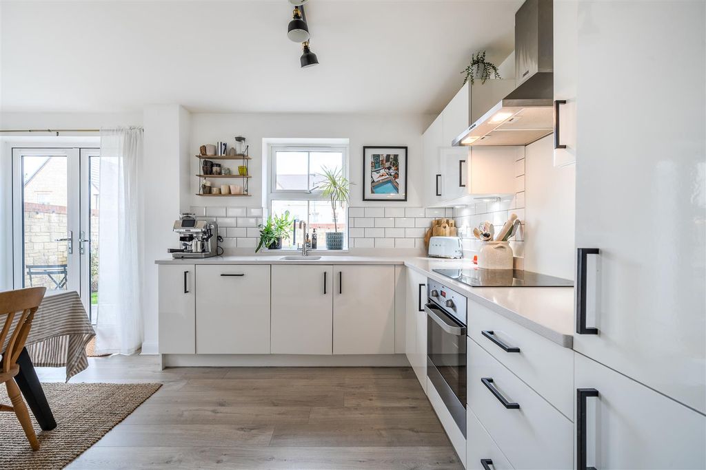 Additional image 9 of 3 bed detached house for saleChervil Avenue, Melksham SN12