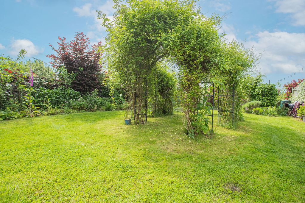 Additional image 15 of 3 bed semi-detached house for saleSherston, Wiltshire SN16