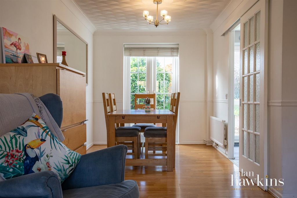 Additional image 5 of 3 bed semi-detached house for saleVictoria Drive, Lyneham SN15