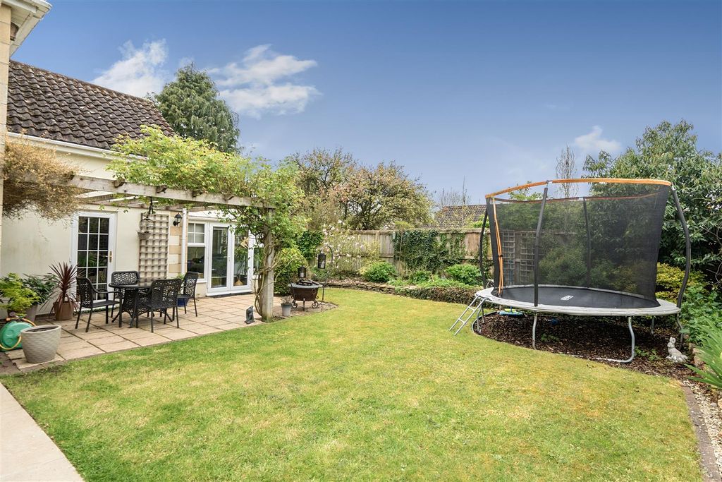Additional image 9 of 4 bed detached house for saleHigh Street, Sutton Benger, Chippenham SN15