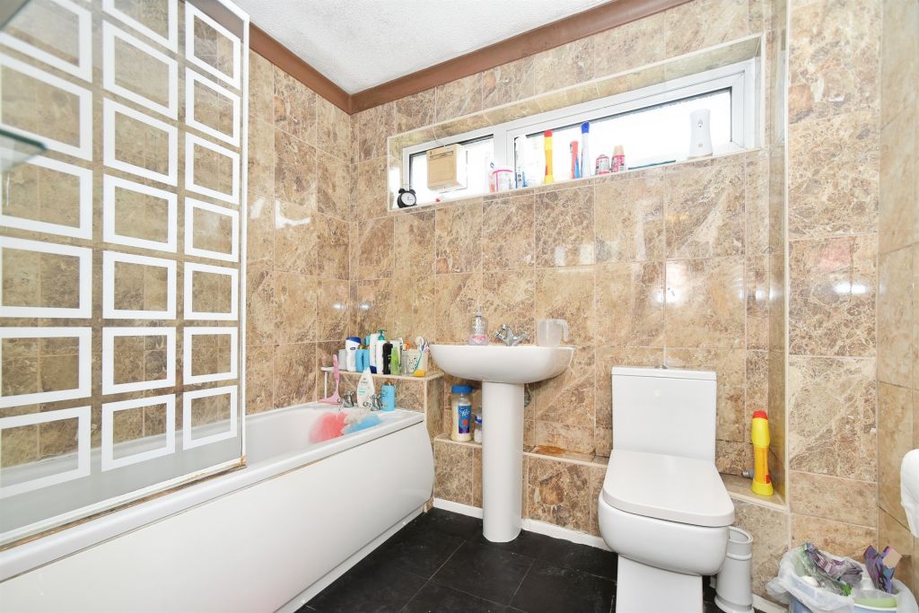 Additional image 5 of 3 bed end terrace house for saleEliot Close, Swindon SN3